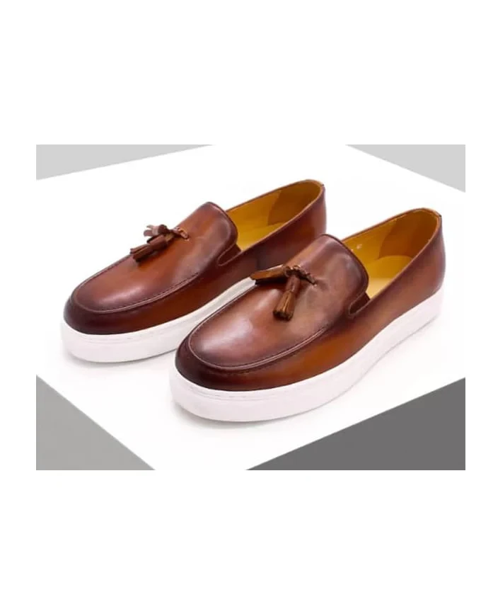 Footco Cow Skin Leather Tassel Sneakers
