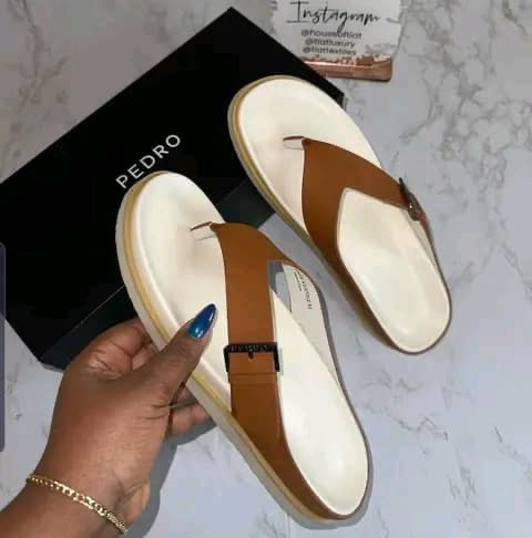 Designs Lined Cross Men’s Slides